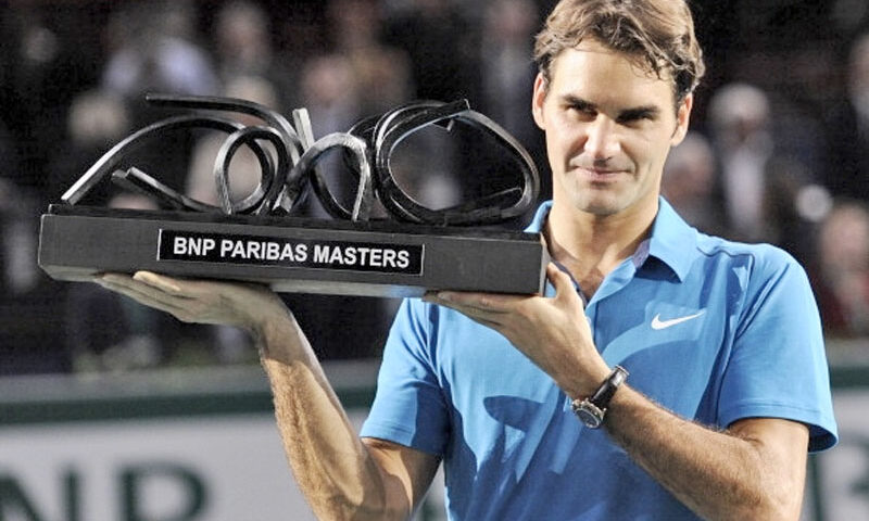 Federer l-a învins pe Tsonga în finala de la Paris Bercy